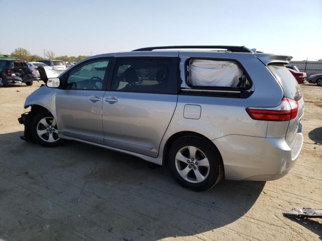 2019 TOYOTA SIENNA LE