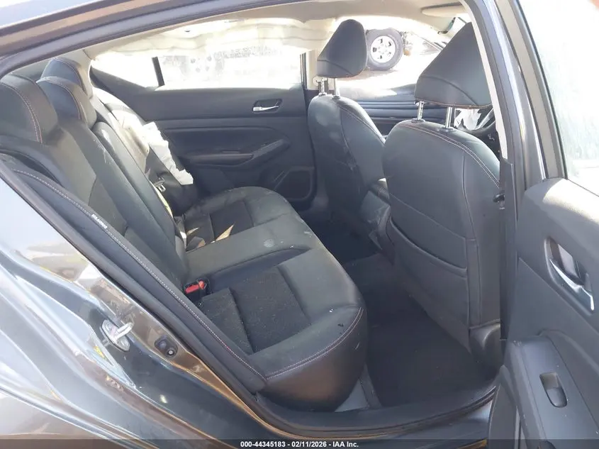 2022 NISSAN ALTIMA SR FWD