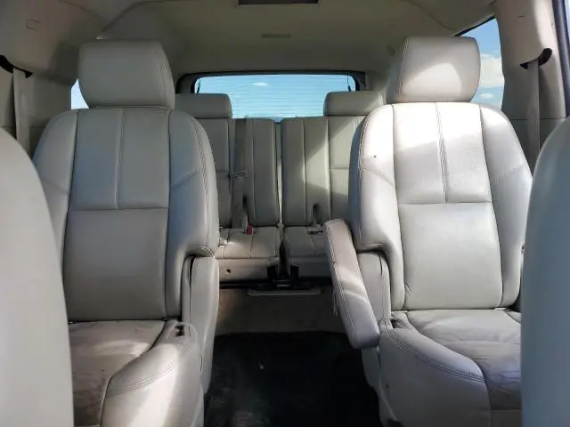 2012 CHEVROLET SUBURBAN K1500 LT  