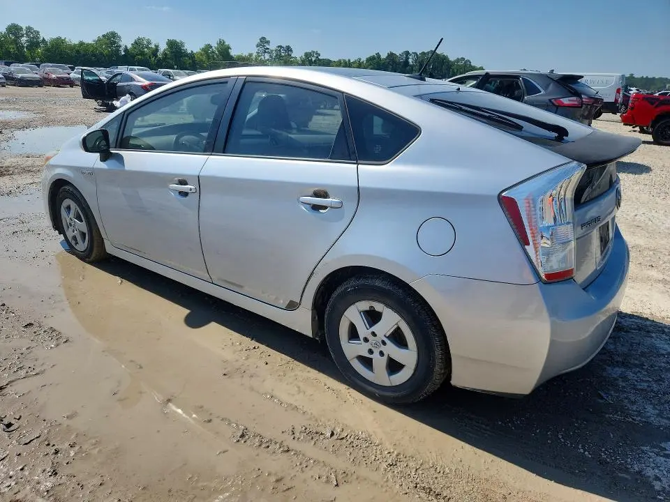 2010 TOYOTA PRIUS IV  