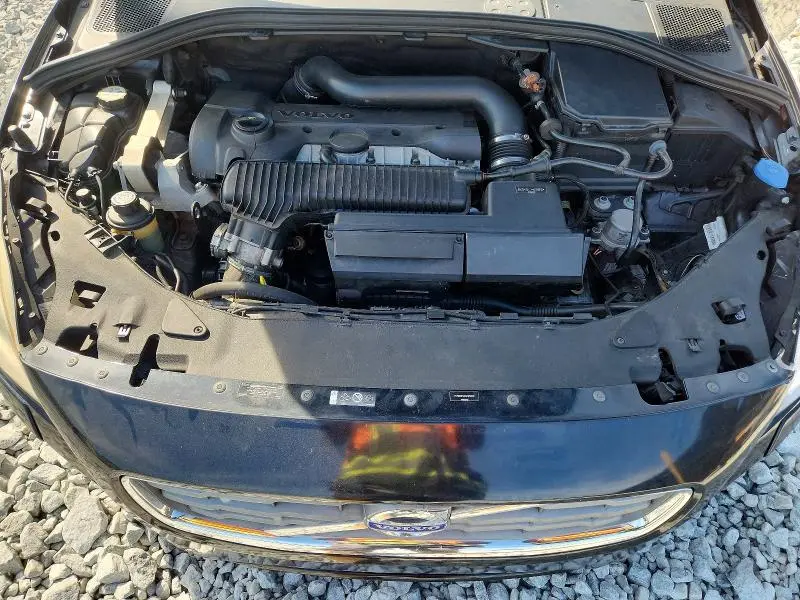 2012 VOLVO S60 T5  