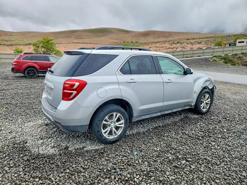 2017 CHEVROLET EQUINOX LT  