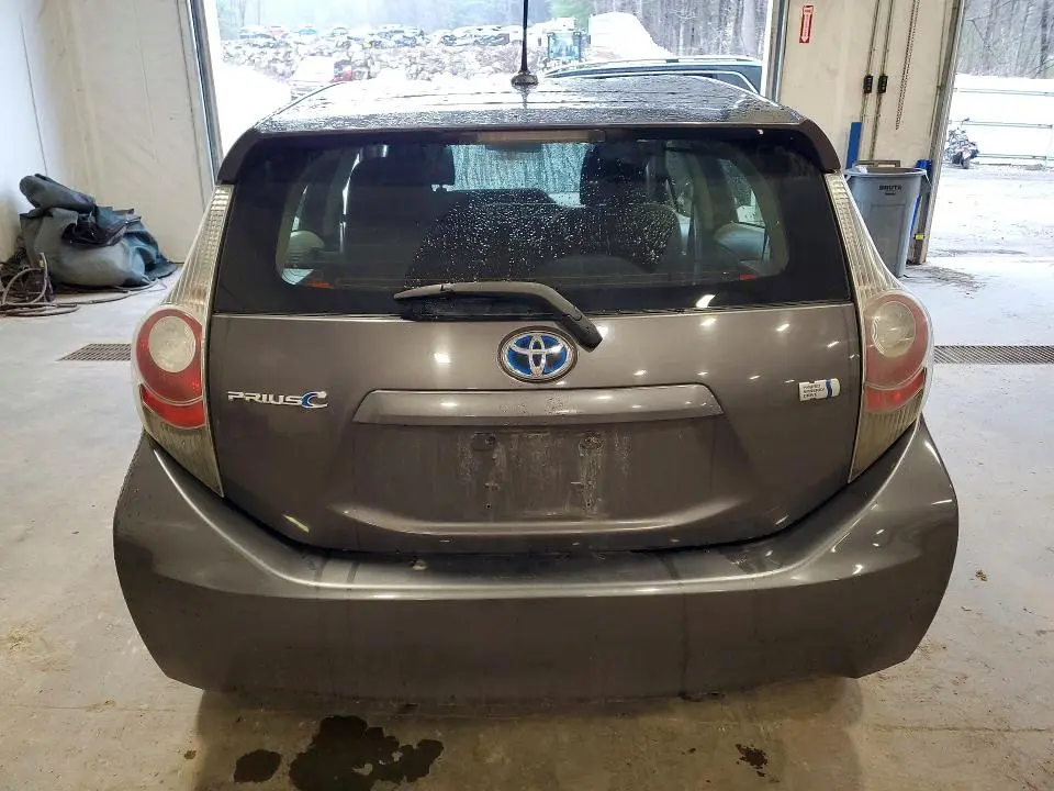 2013 TOYOTA PRIUS C THREE  