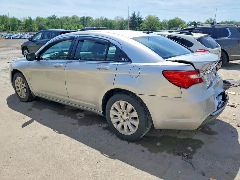 2012 CHRYSLER 200 LX  