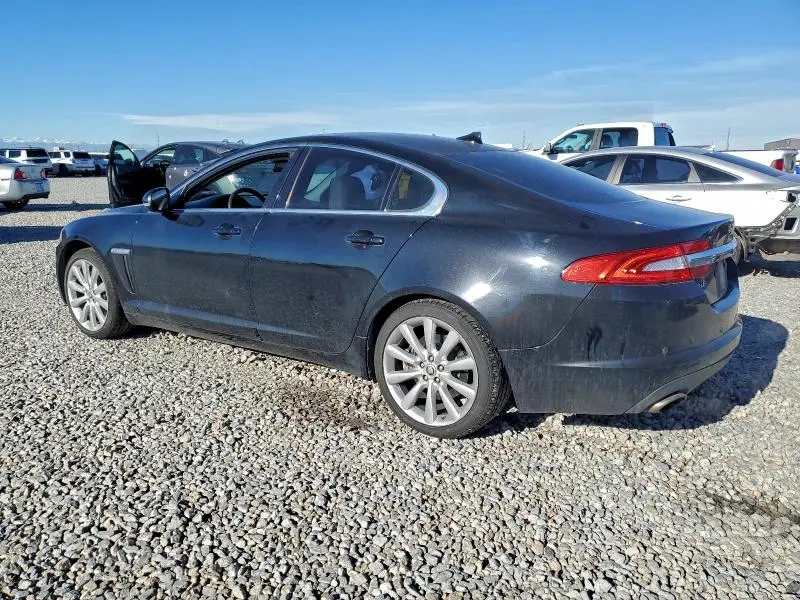 2013 JAGUAR XF   
