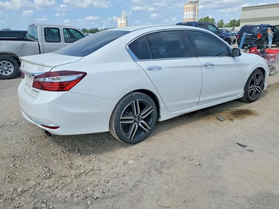 2017 HONDA ACCORD SPORT  