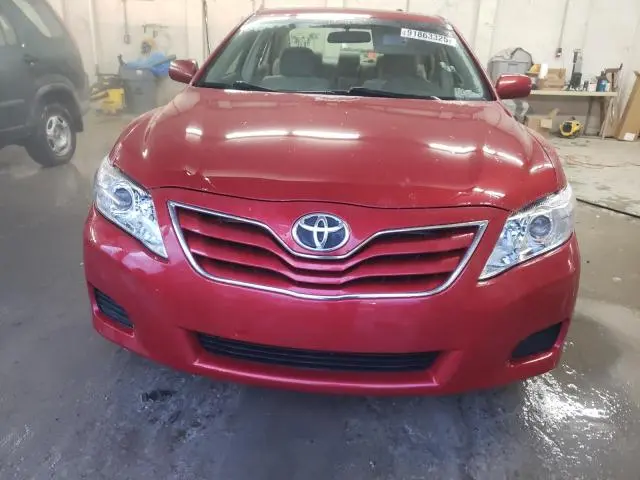 2011 TOYOTA CAMRY BASE  