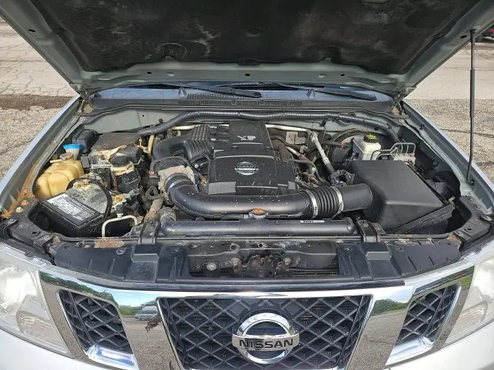 2013 NISSAN FRONTIER S  