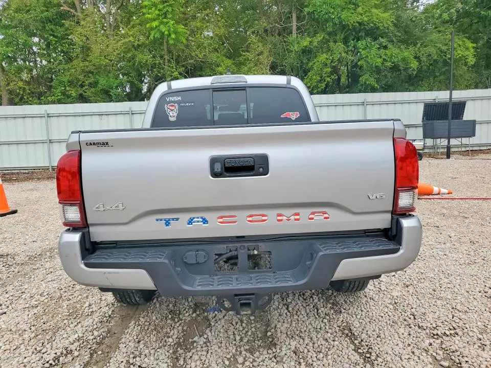 2021 TOYOTA TACOMA SR V6  