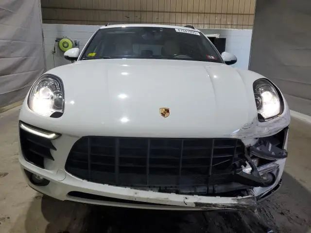 2017 PORSCHE MACAN   