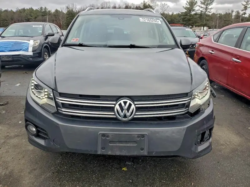 2016 VOLKSWAGEN TIGUAN S  