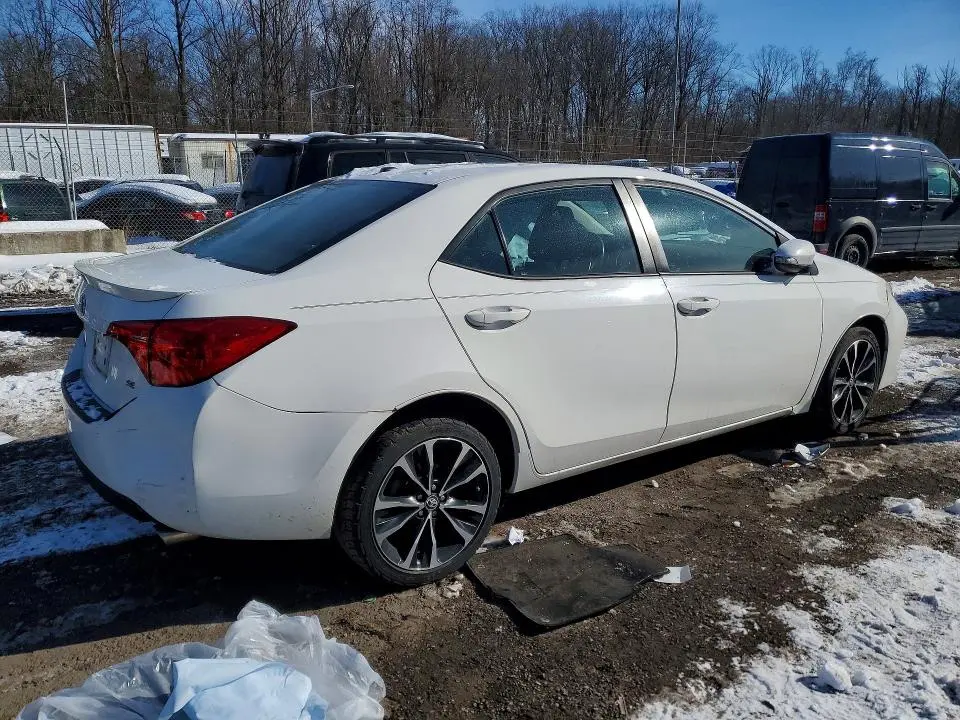 2017 TOYOTA COROLLA L  