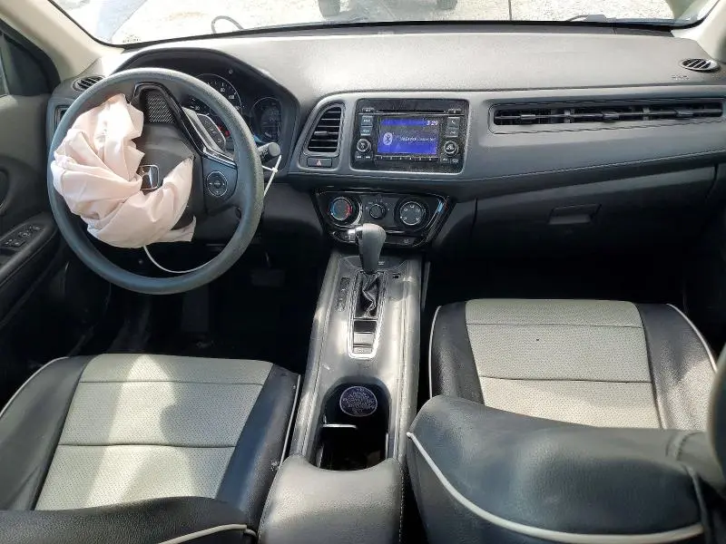 2020 HONDA HR-V LX  