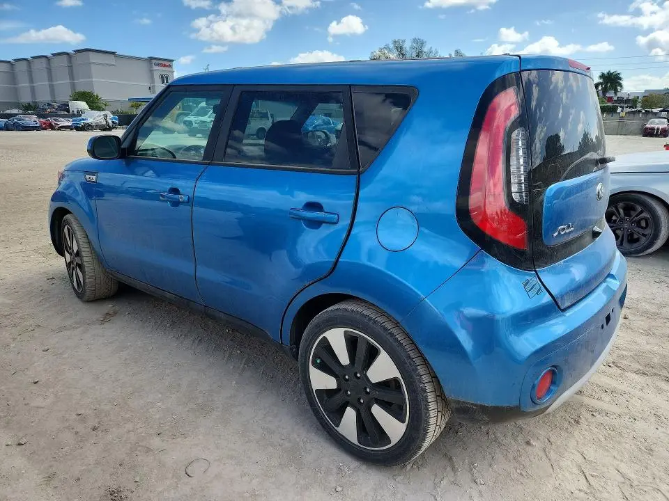 2017 KIA SOUL +  