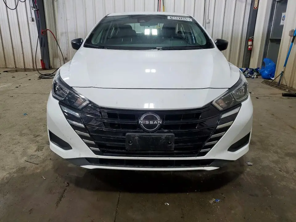 2023 NISSAN VERSA S  