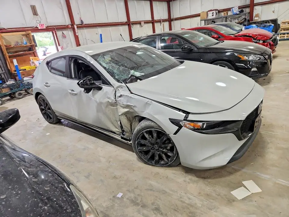 2024 MAZDA 3 SELECT SPORT  