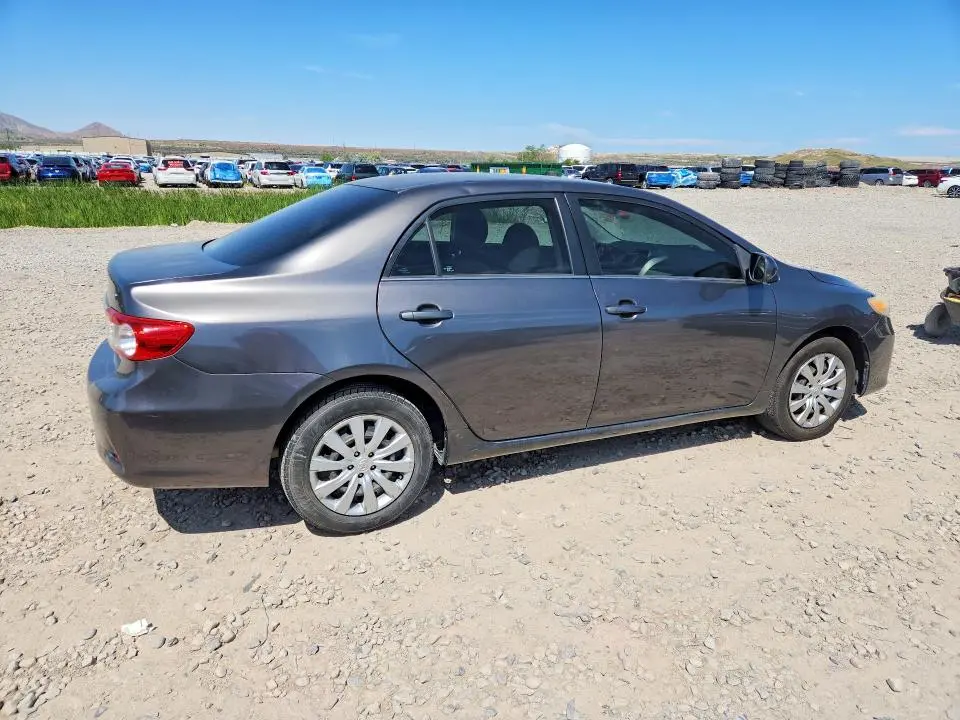 2013 TOYOTA COROLLA LE  