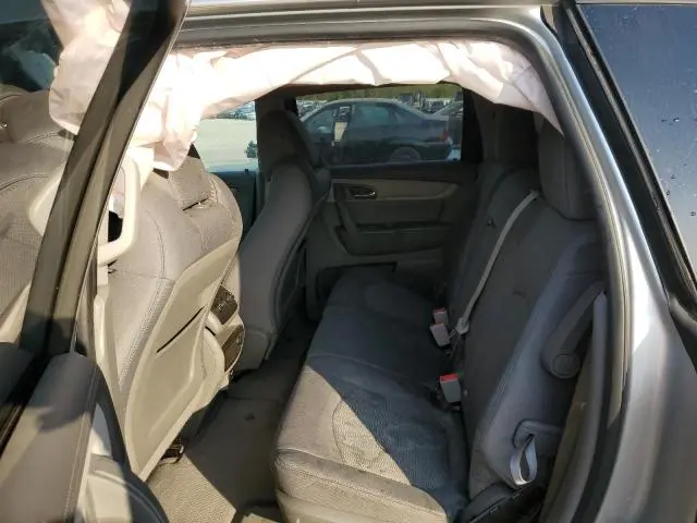 2014 CHEVROLET TRAVERSE LS  