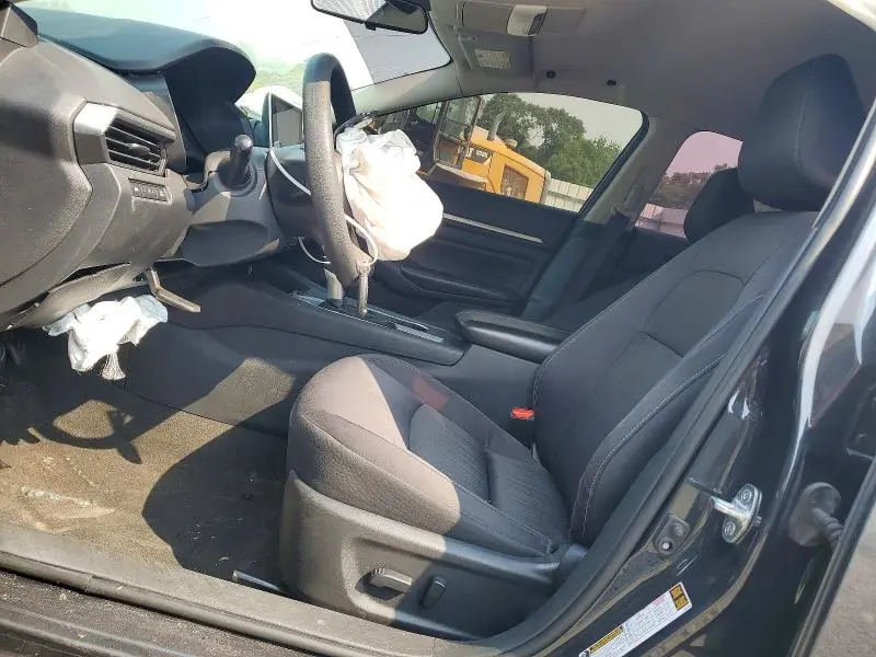 2022 NISSAN ALTIMA SV  