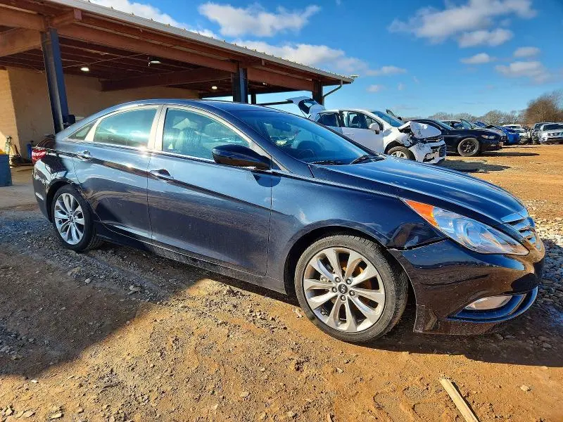2011 HYUNDAI SONATA SE  