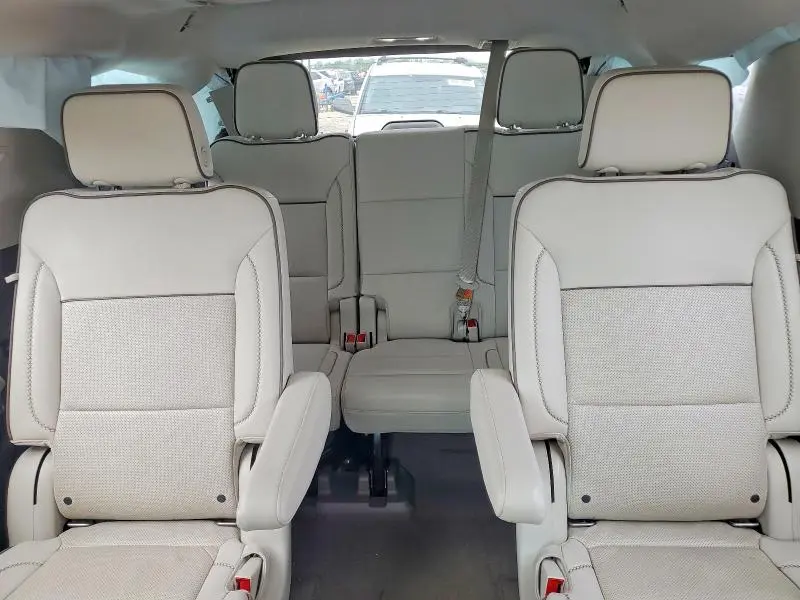 2021 GMC YUKON   