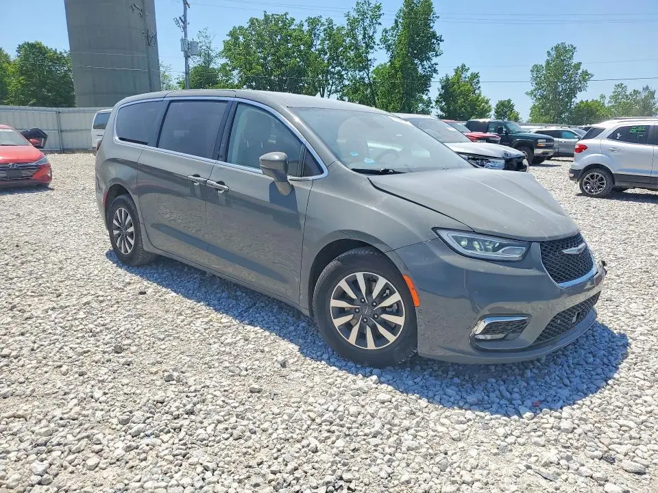 2022 CHRYSLER PACIFICA HYBRID TOURING L  