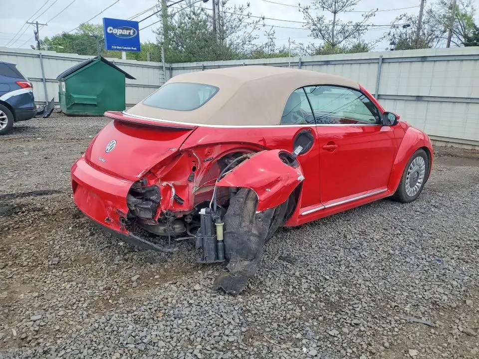 2016 VOLKSWAGEN BEETLE S  