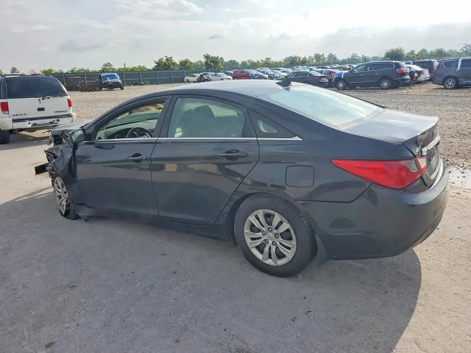 2011 HYUNDAI SONATA GLS  