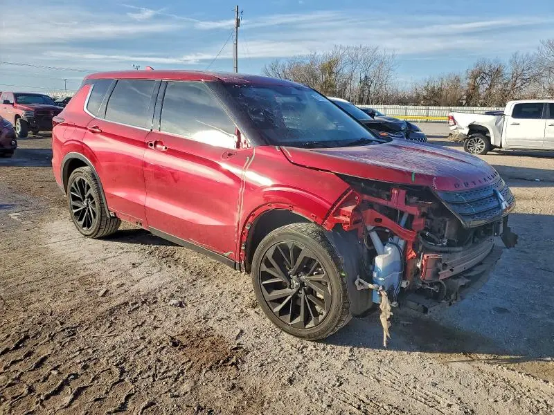2022 MITSUBISHI OUTLANDER SE  