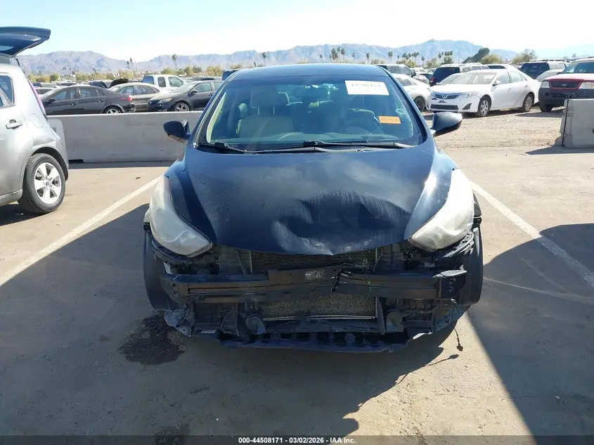 2013 HYUNDAI ELANTRA GLS