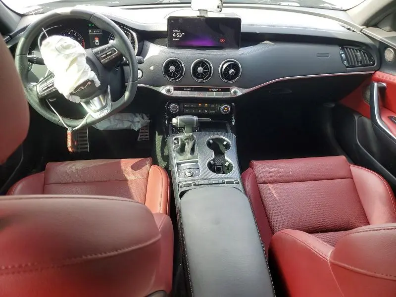 2023 KIA STINGER GT LINE  