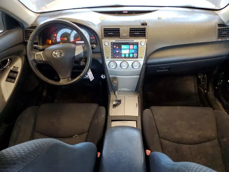 2011 TOYOTA CAMRY SE  