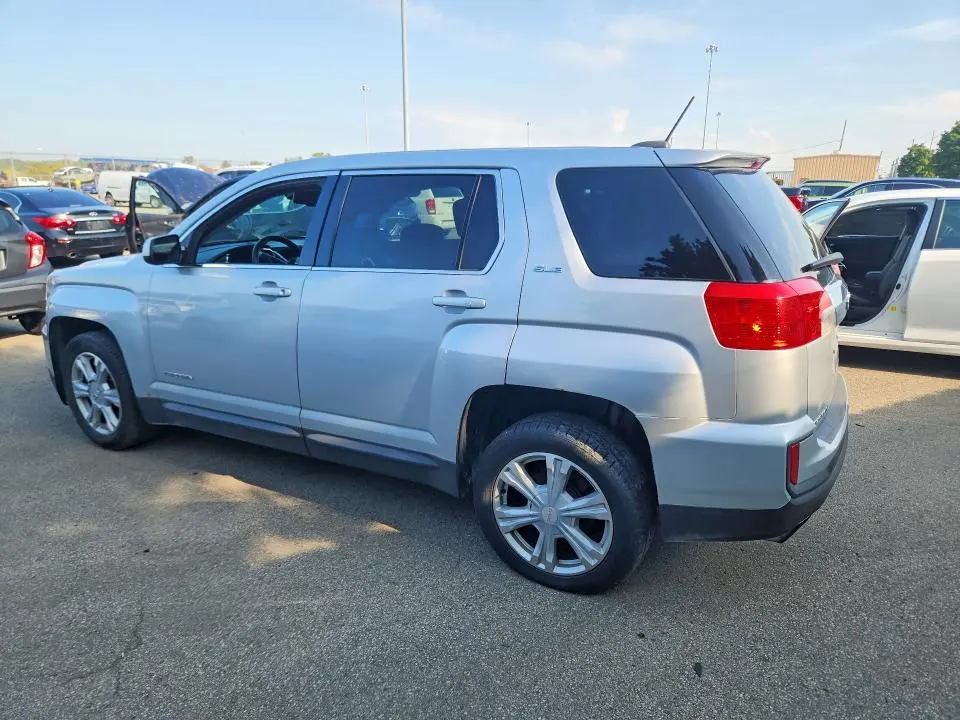 2017 GMC TERRAIN SLE  
