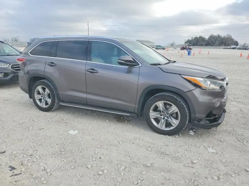 2016 TOYOTA HIGHLANDER LIMITED  