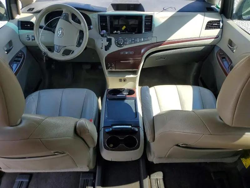 2011 TOYOTA SIENNA XLE 7-PASSENGER  
