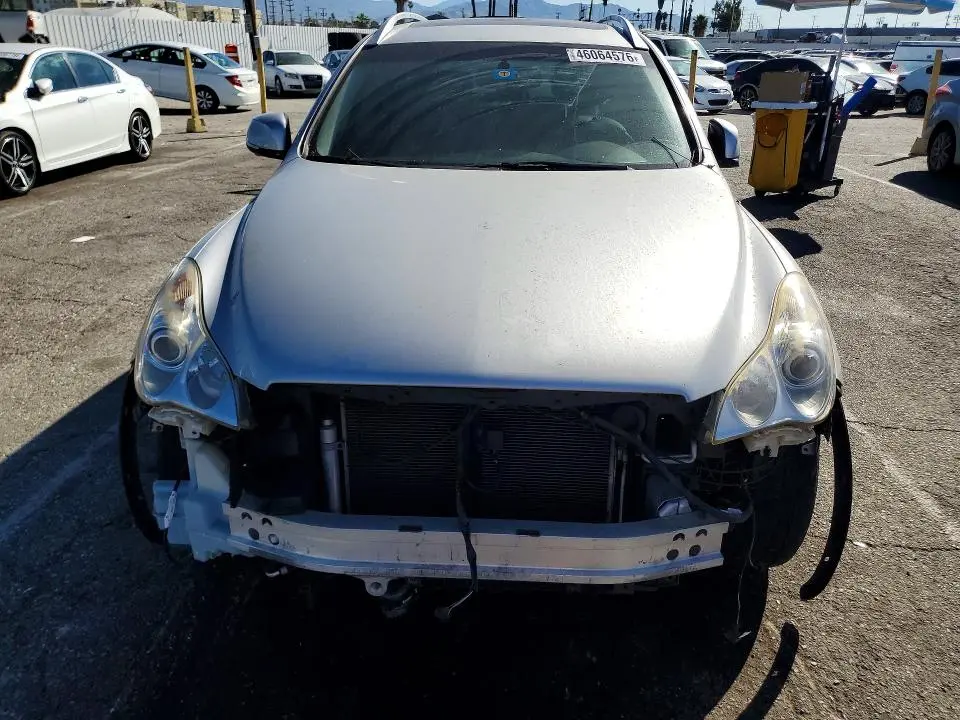 2016 INFINITI QX50 BASE  