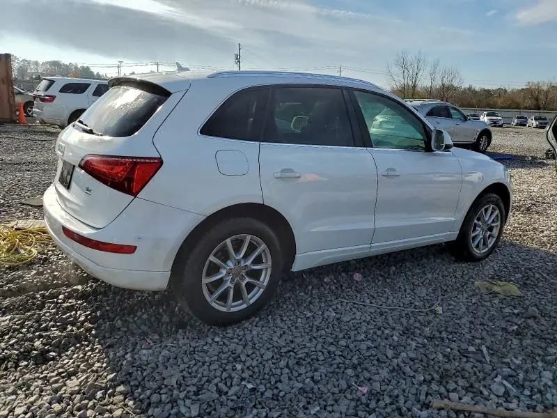 2010 AUDI Q5 PREMIUM  