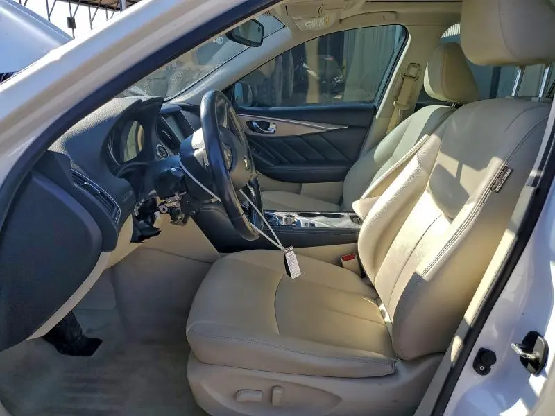 2015 INFINITI Q50 BASE  