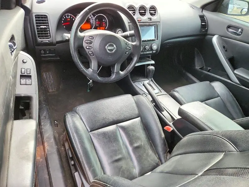 2010 NISSAN ALTIMA SR  