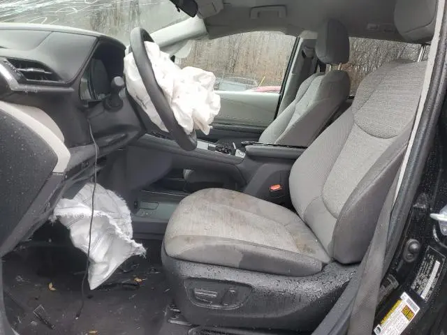 2024 TOYOTA SIENNA LE