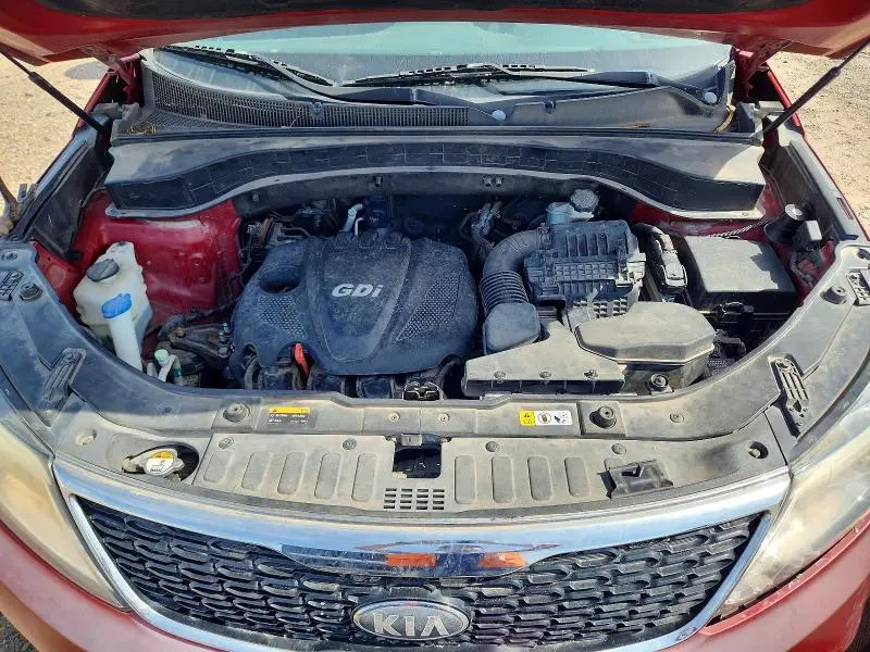 2014 KIA SORENTO LX  