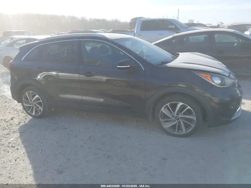 2017 KIA NIRO TOURING