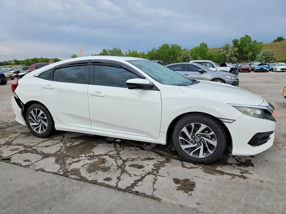 2016 HONDA CIVIC EX  