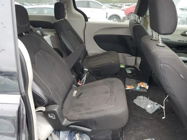 2020 CHRYSLER VOYAGER LX  