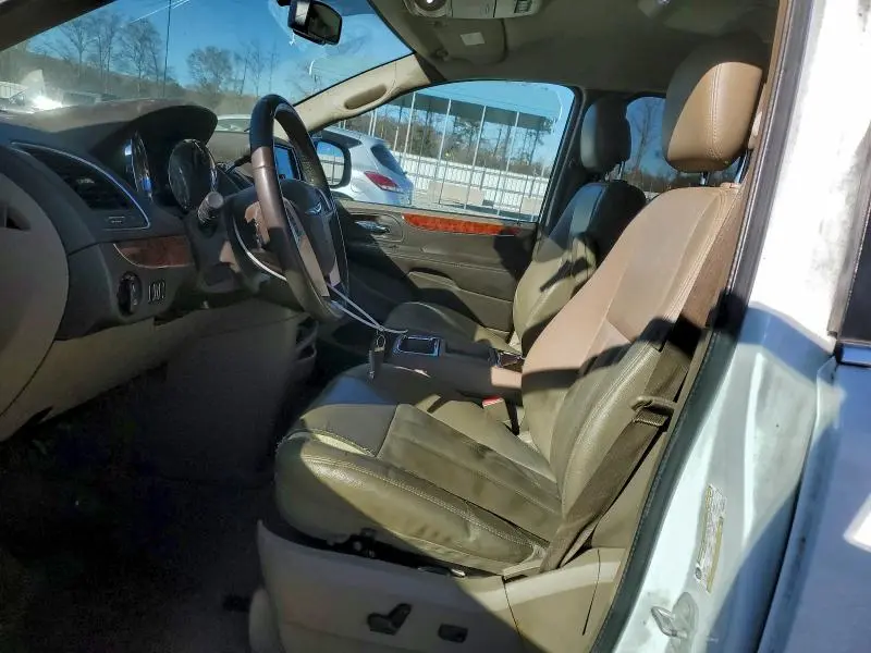 2015 CHRYSLER TOWN & COUNTRY TOURING  