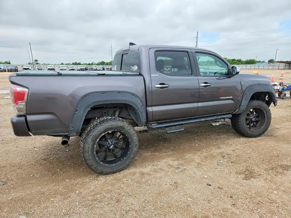 2017 TOYOTA TACOMA LIMITED  