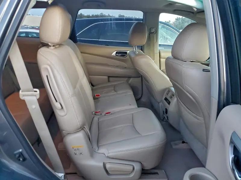 2015 NISSAN PATHFINDER S  