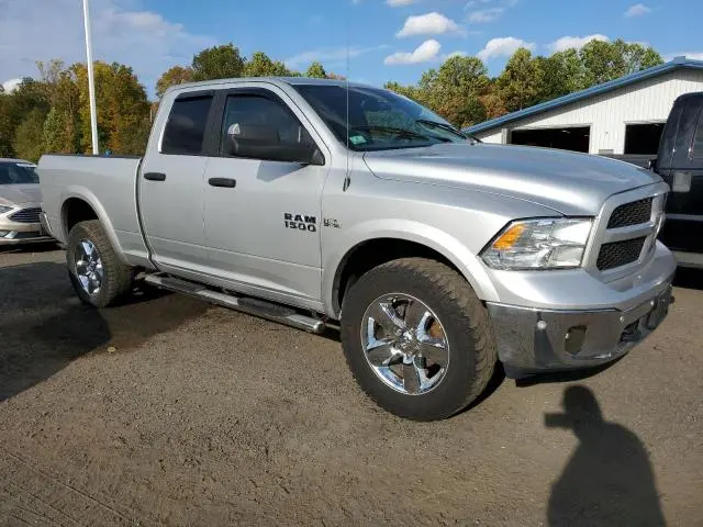 2016 RAM 1500 SLT
