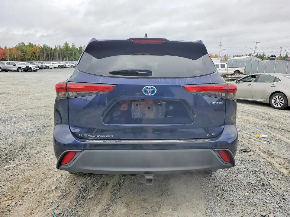 2020 TOYOTA HIGHLANDER HYBRID XLE  