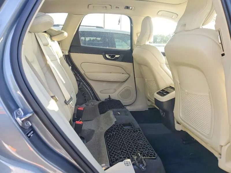 2020 VOLVO XC60 T6 INSCRIPTION  